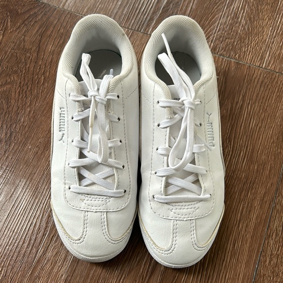 Puma white shose for boys size 1 - Picture 1 of 6